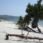 South Sardinia Holidays, 5 Minutes To Chia דירה
