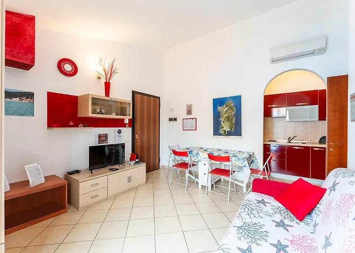 South Sardinia Holidays, 5 Minutes To Chia Apartman Domus de Maria