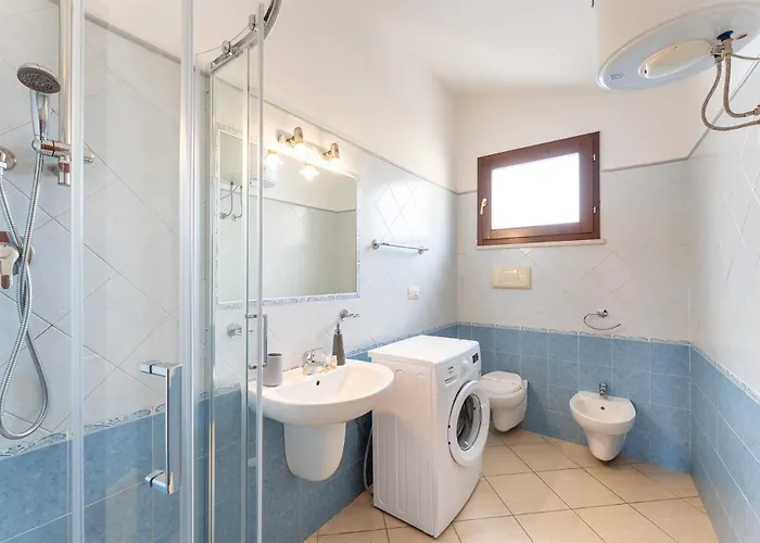 South Sardinia Holidays, 5 Minutes To Chia *