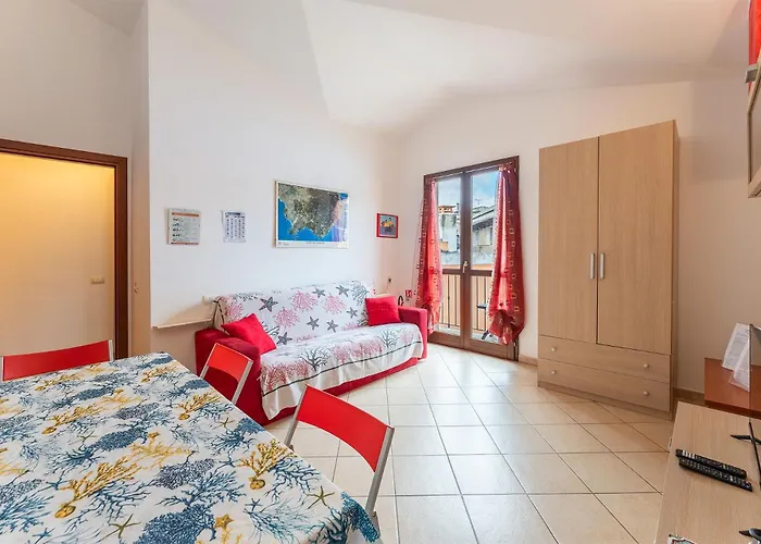 South Sardinia Holidays, 5 Minutes To Chia Domus De Maria