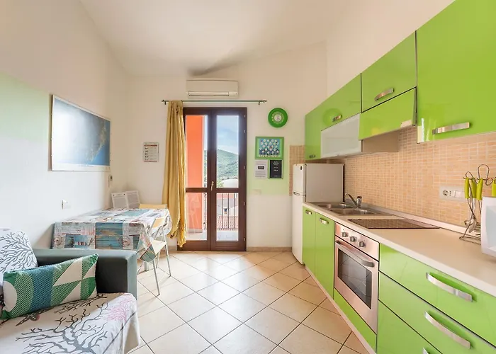 South Sardinia Holidays, 5 Minutes To Chia Apartman Domus de Maria